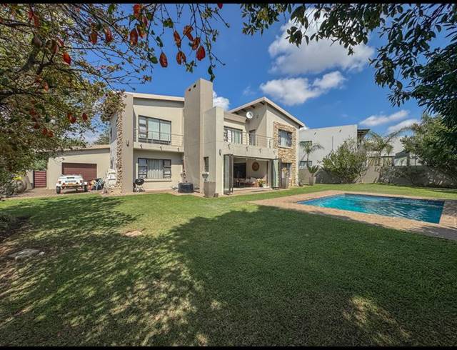 4 BEDROOM HOUSE FOR SALE IN MIDLANDS ESTATE
